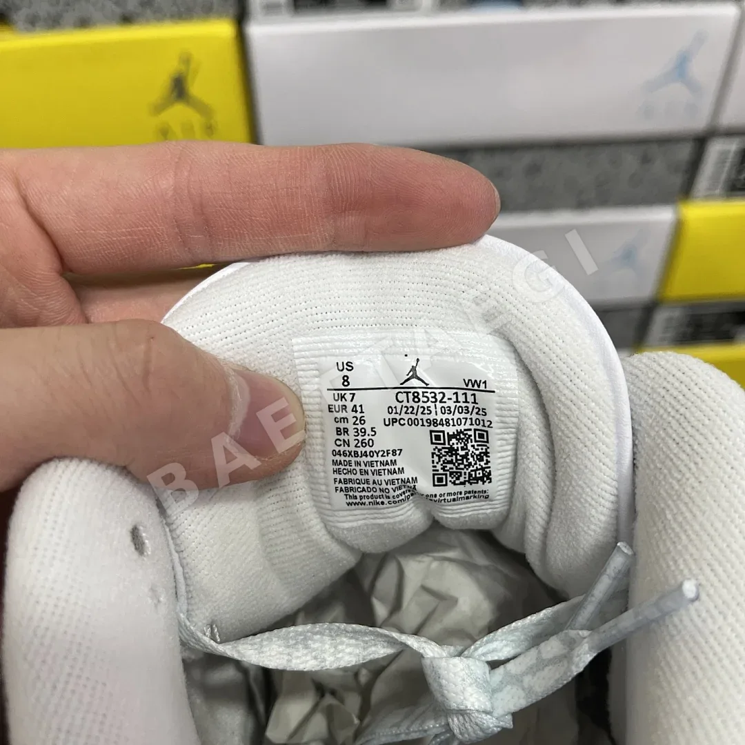 나이키 [GX] 조던 3 레트로 화이트 CT8532-111 201347 Nike Jordan 3 Retro Pure Money 상세 이미지 2