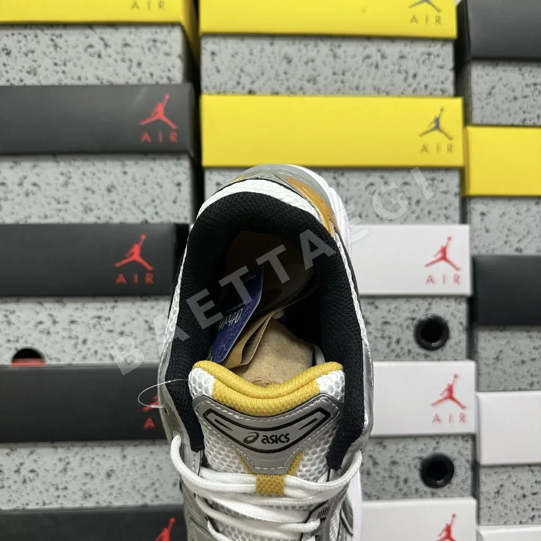 아식스 [LZ] 젤 카야노 14 1201A019-102 200603 Asics Gel-Kayano 14 White Pure Gold 상세 이미지 3