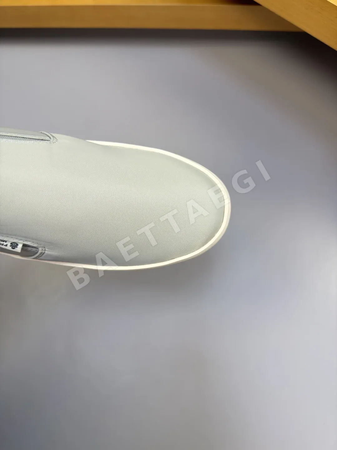 프라다 슬립온 스니커즈 상세 이미지 6