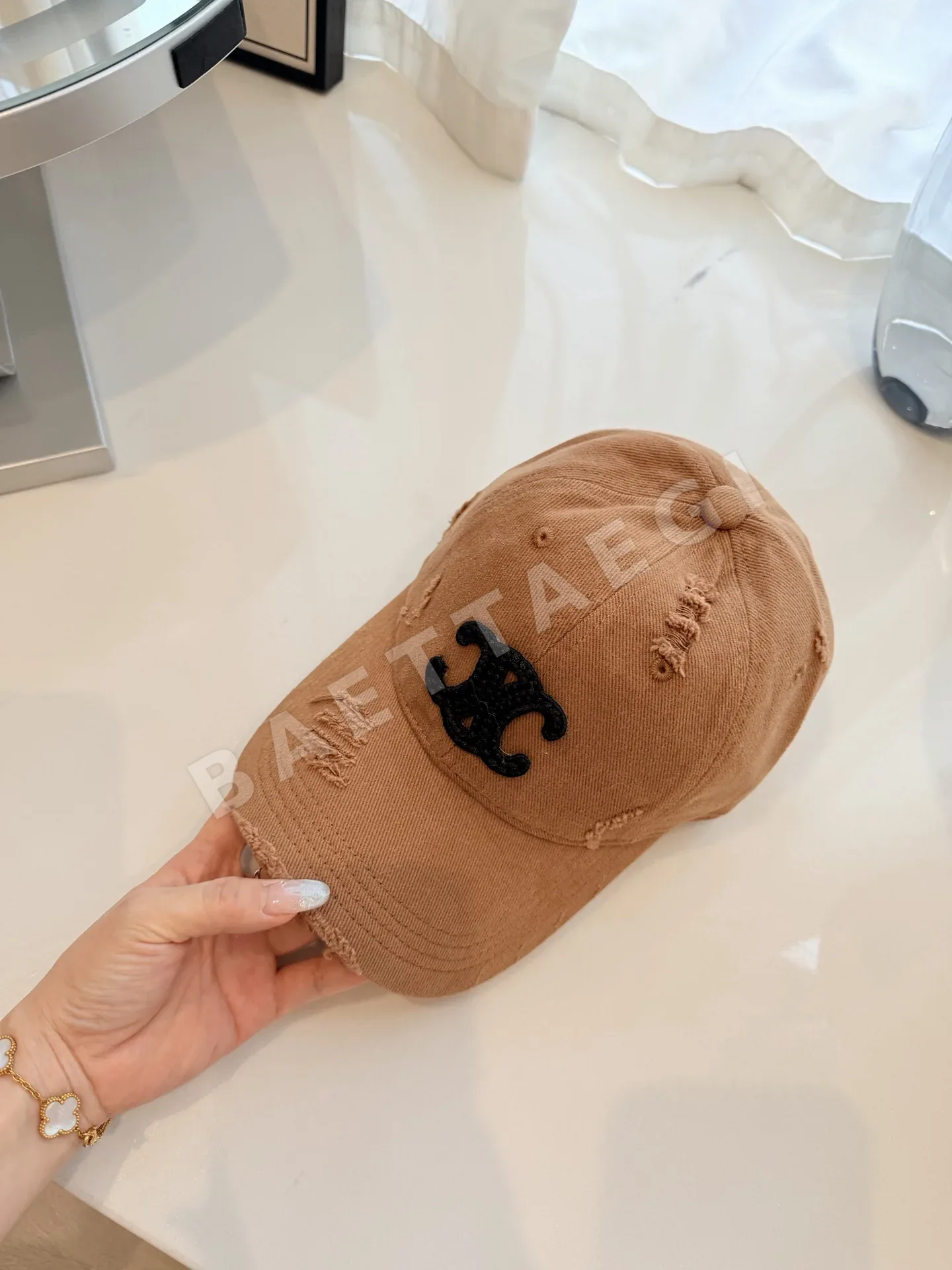 셀린느 데미지 가공 야구모자 상세 이미지 7