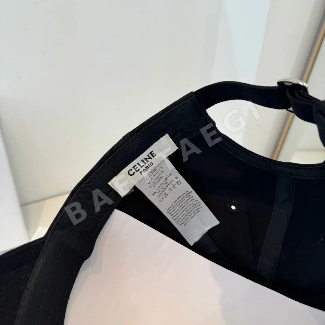 셀린느 클래식 캐주얼 베이스볼캡 상세 이미지 8