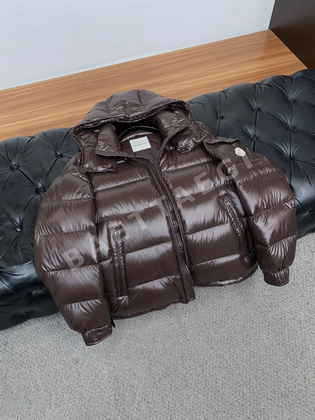 몽클레르 마야(Moncler Maya) 후드 쇼트 다운 자켓 상세 이미지 8
