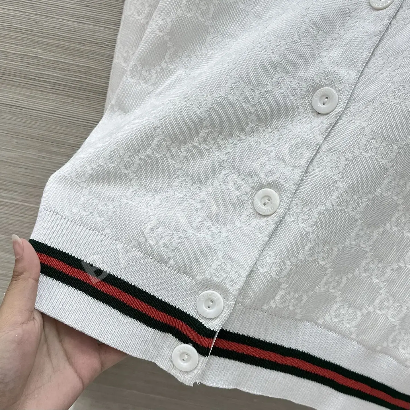 구찌 여성 가디건 상세 이미지 7