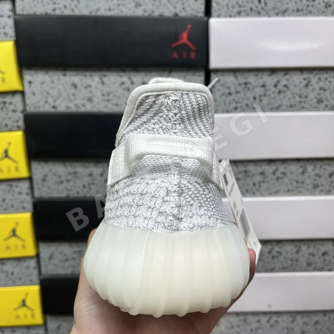 아디다스 [XQ] 이지 부스트 350 V2 EF2367 200773 Adidas Yeezy Boost 350 V2 Static 상세 이미지 9