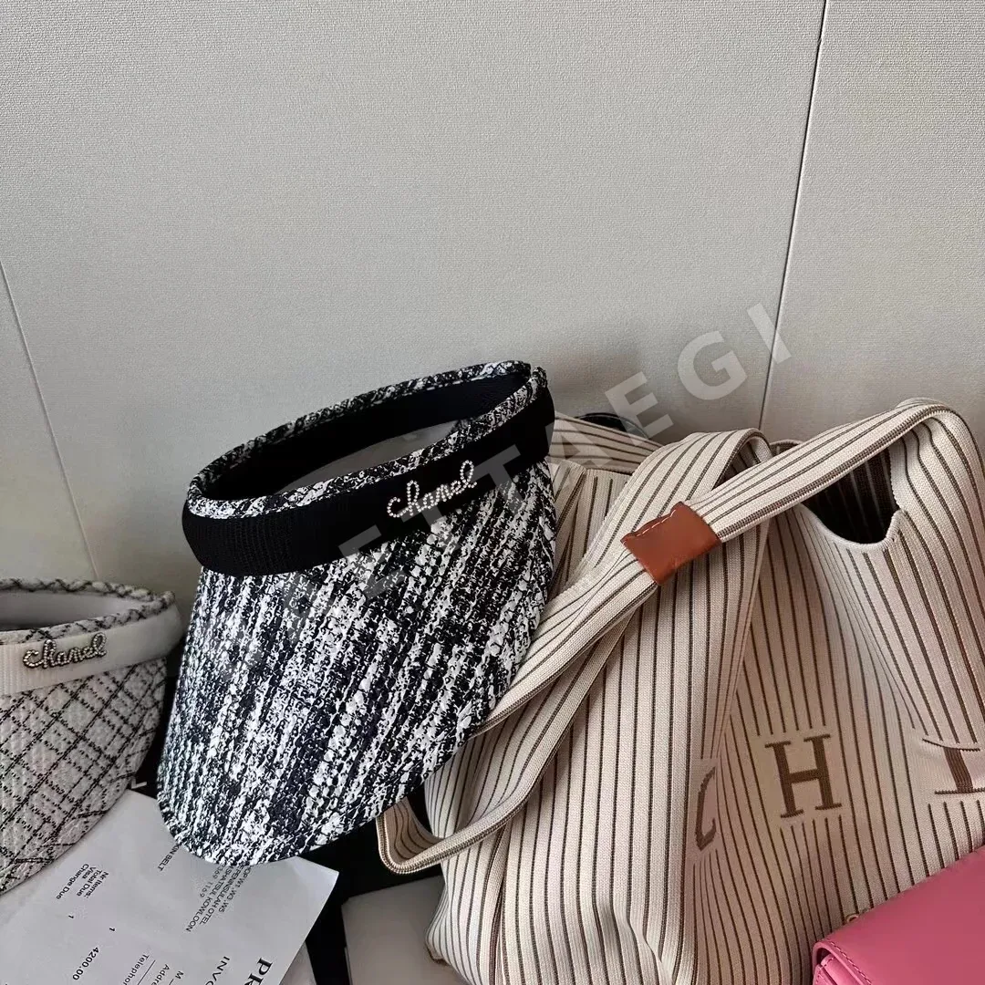 샤넬 체크무늬 바이저 햇 모자 상세 이미지 8