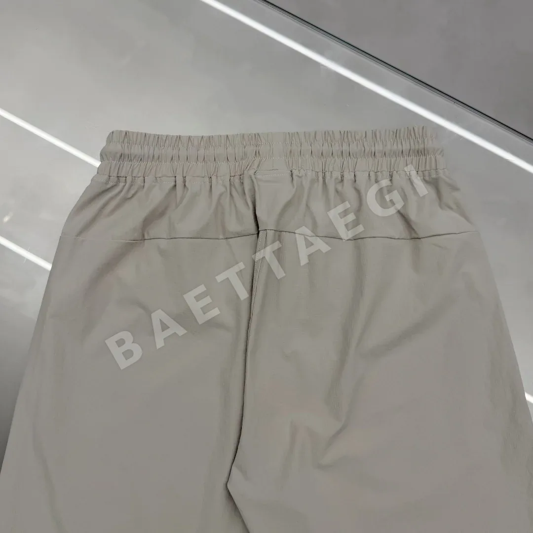 아크테릭스 남성 자수 로고 반바지 상세 이미지 7