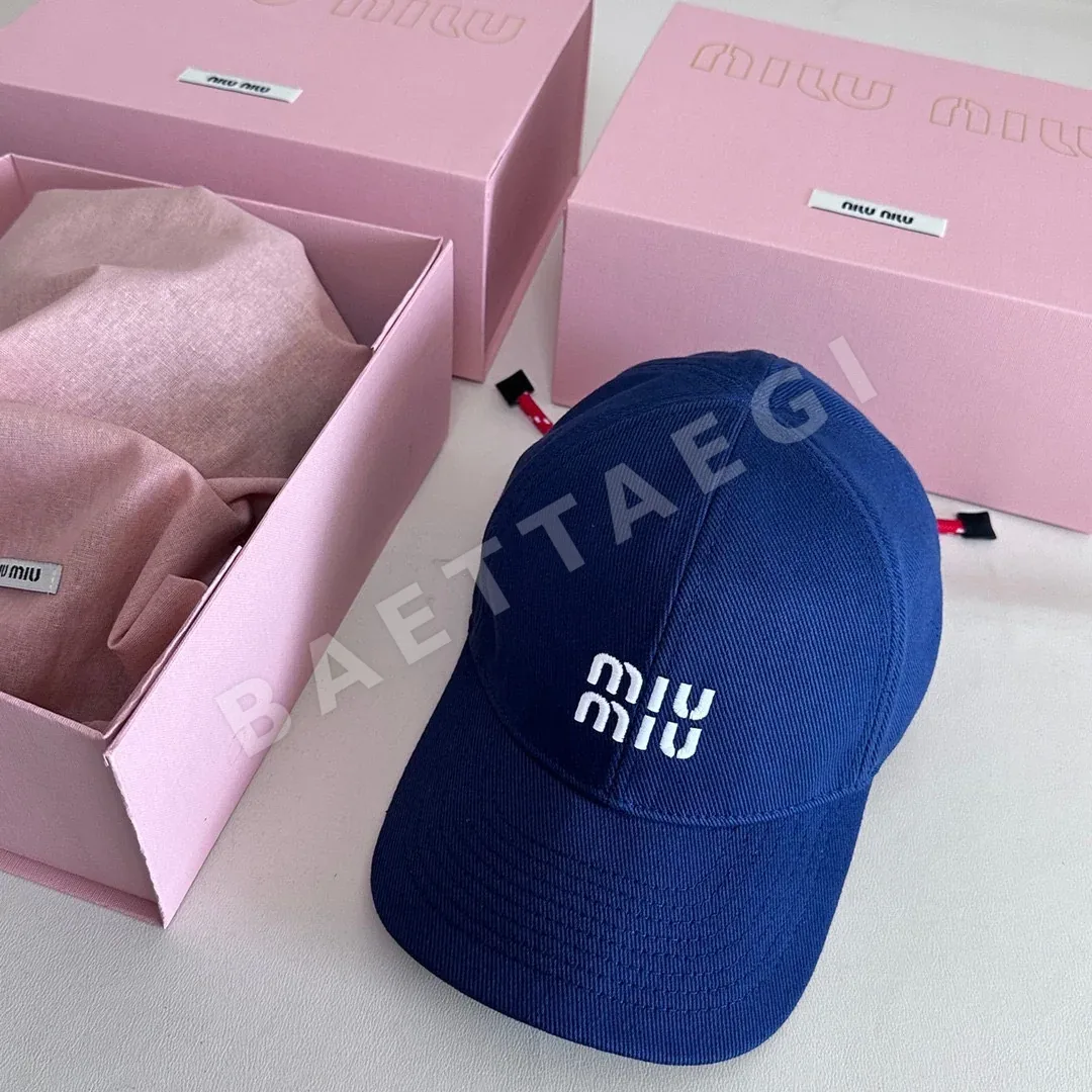 미우미우 자수 로고 드로스트링 베이스볼 모자 81450