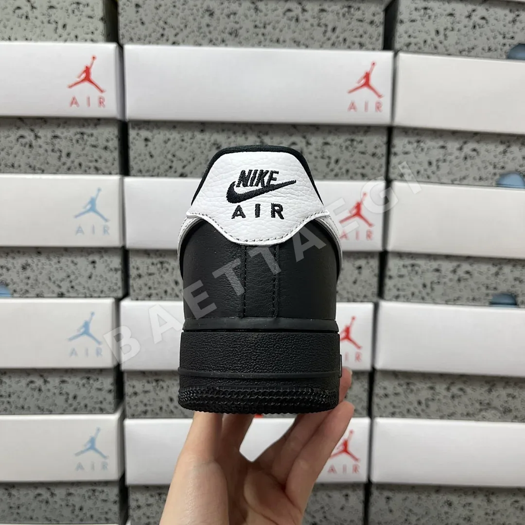 나이키 [MAX] 에어 포스 1 로우 QS CQ0492-001 201170 Nike Air Force 1 Low QS Black White 상세 이미지 6