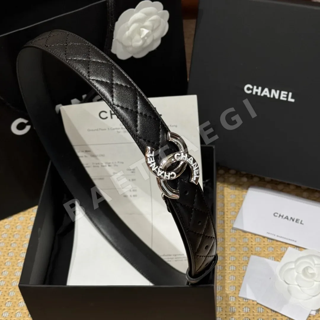 샤넬 블랙 퀼팅 가죽 더블 C 버클 벨트 상세 이미지 3