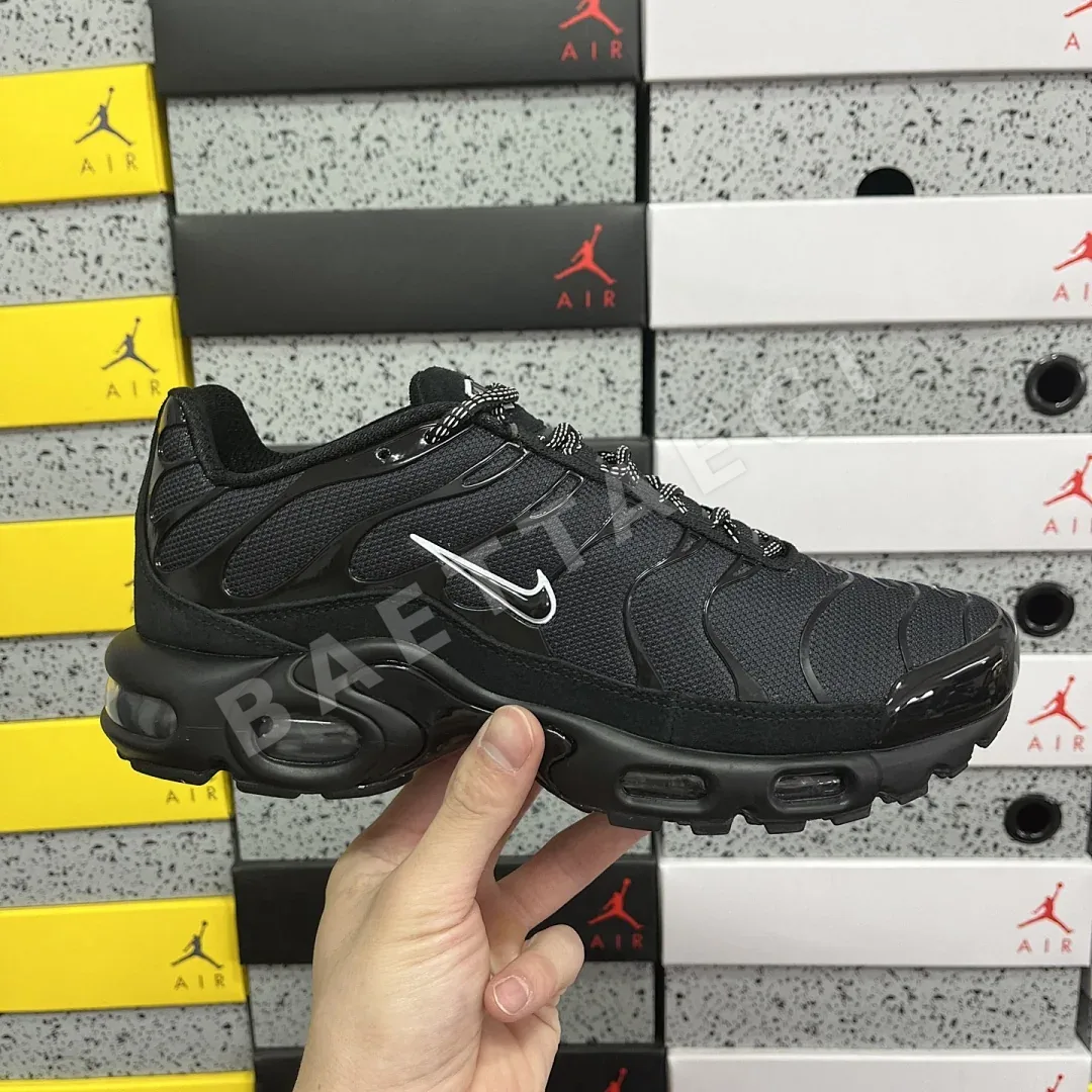 나이키 [DF] 에어 맥스 플러스 DZ4509-001 201078 Nike Air Max Plus Black Blue Red 상세 이미지 6