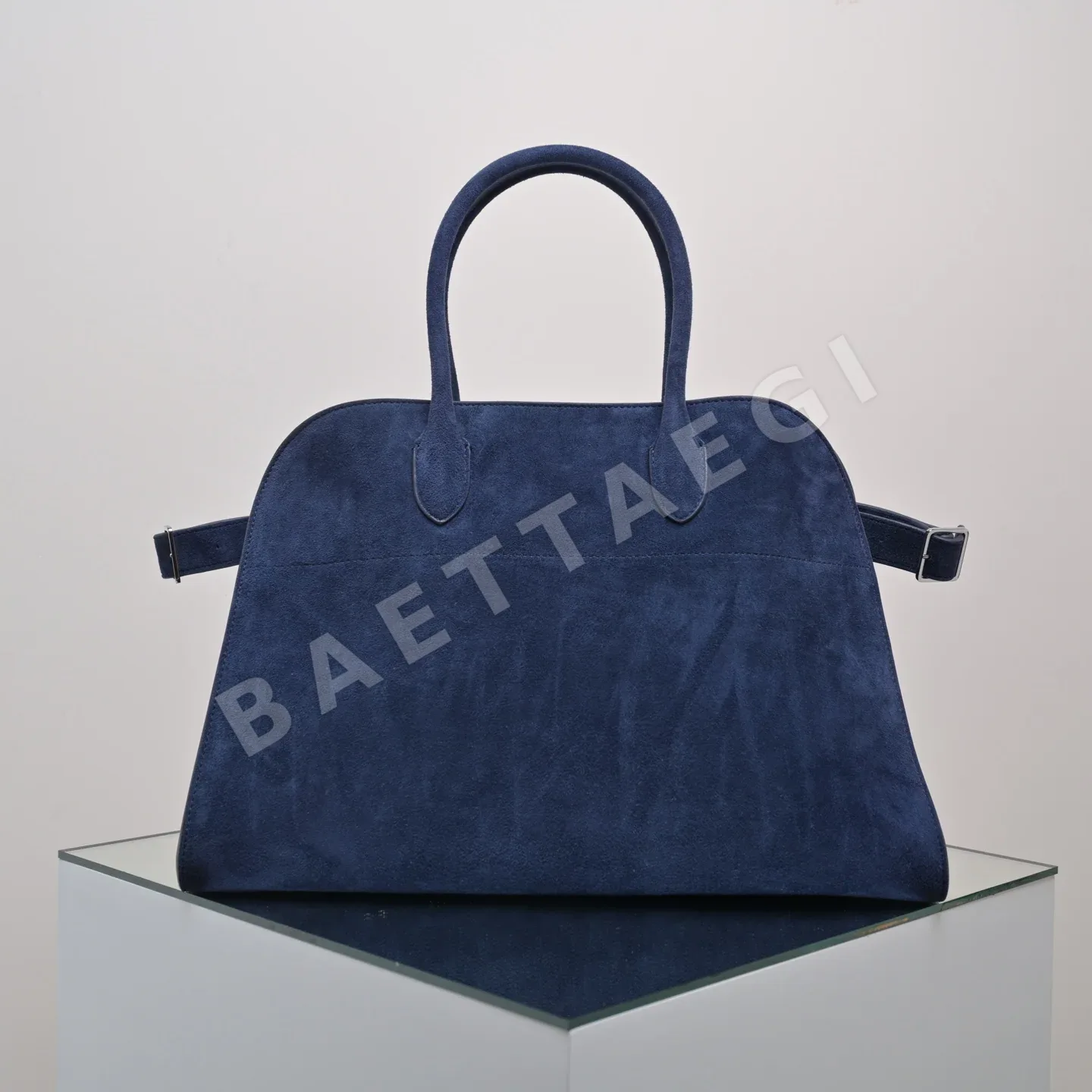 더로우 스웨이드 스퀘어 숄더백 75805