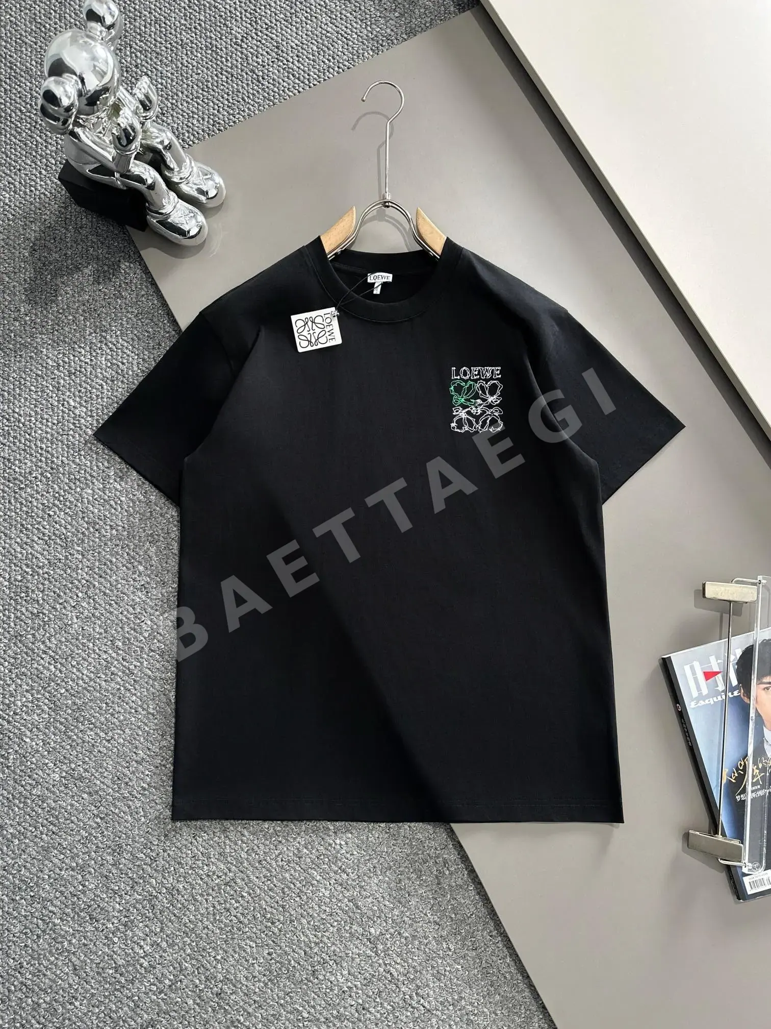 로에베 두꺼운 패널 컬러 블록 반팔 티셔츠 48402