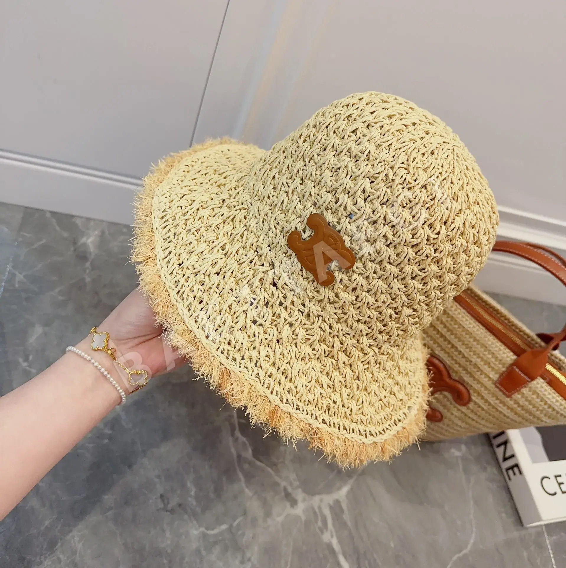 셀린느 밀짚 모자 상세 이미지 3