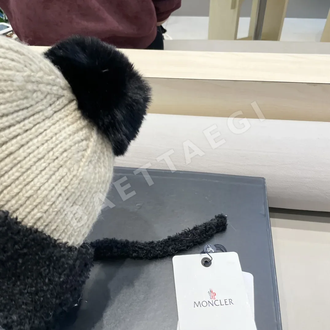 몽클레르 가죽 플리스 귀 보호 모자 상세 이미지 6