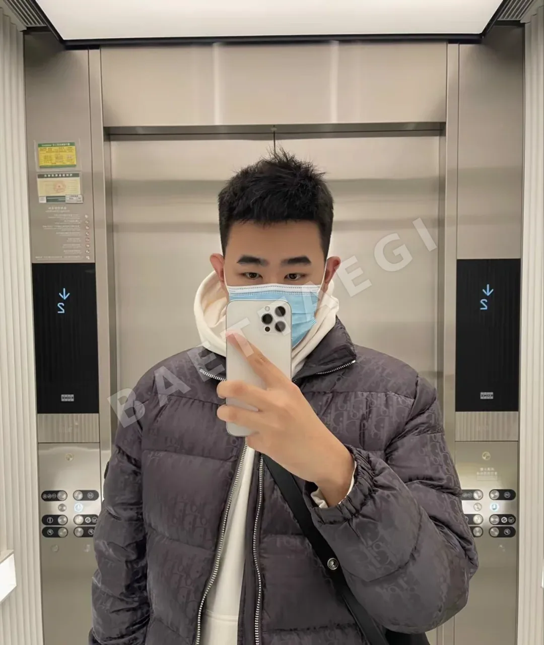 디올 오블리크 모노그램 남성 패딩 재킷 상세 이미지 25
