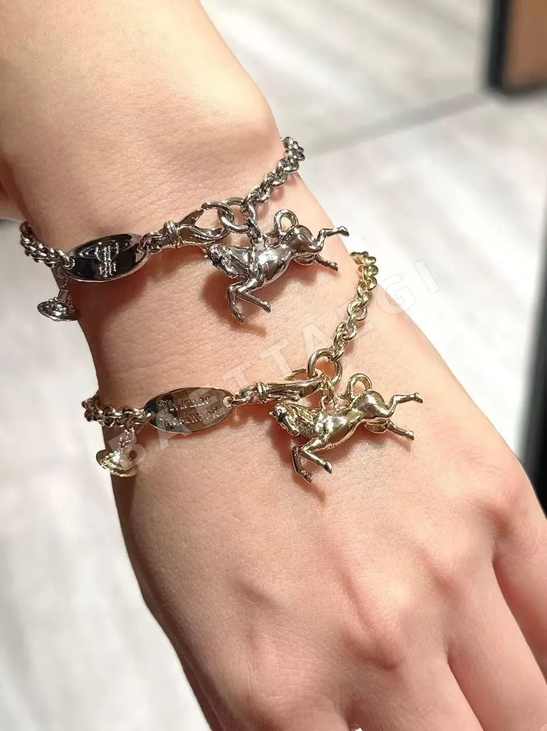 비비안웨스트우드 팔찌 65192 Vivienne Westwood Bracelet 상세 이미지 3