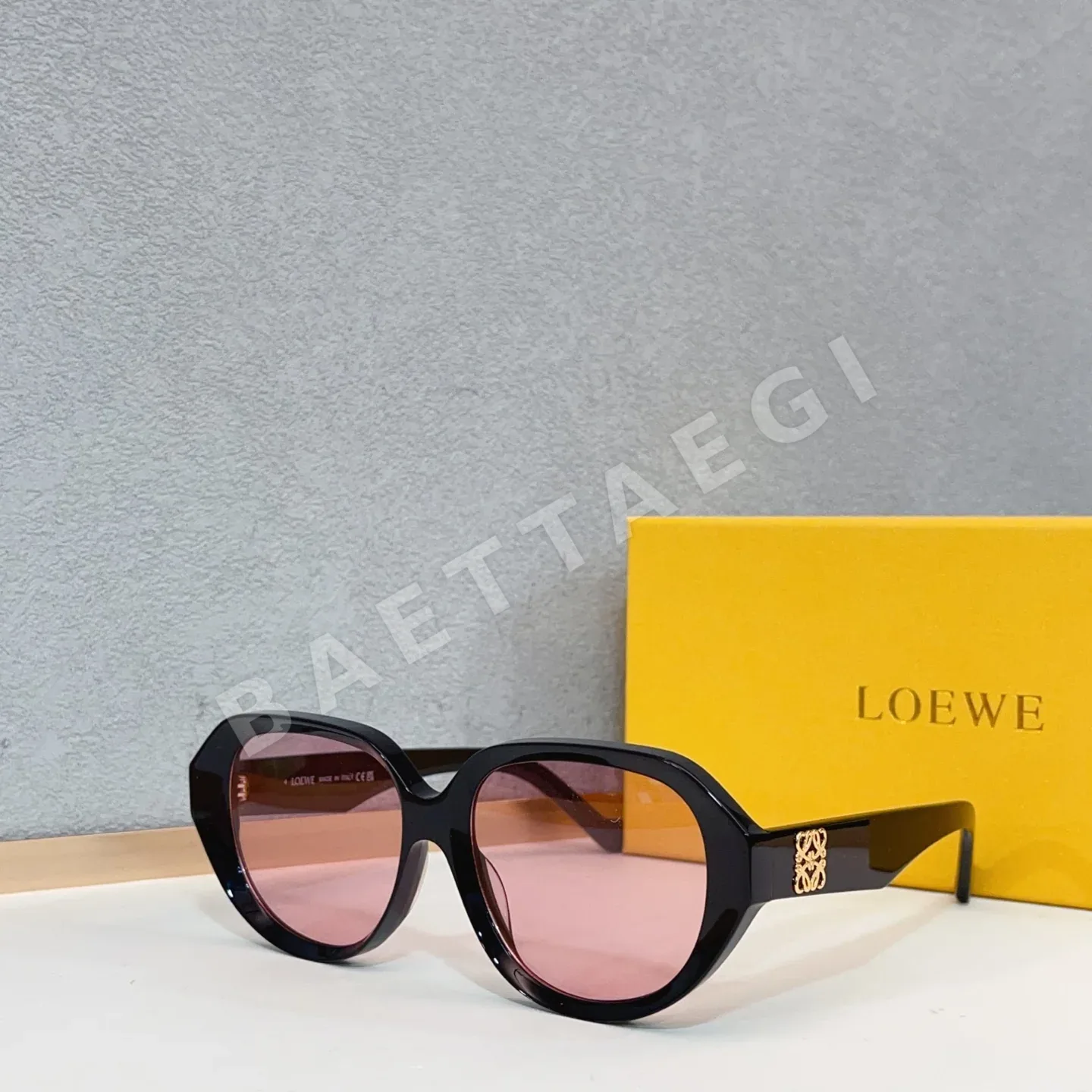 로에베 LW50104 I 선글라스 상세 이미지 7