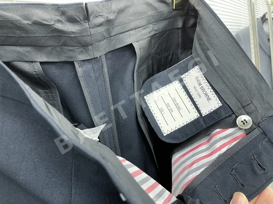 톰브라운 네이비 블루 4바 스트라이프 울 남성 바지 상세 이미지 9