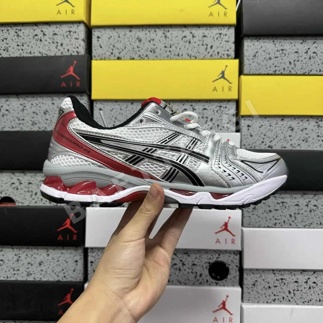 아식스 [LZ] 젤 카야노 14 1201A019-103 200580 Asics Gel-Kayano 14 White Classic Red 상세 이미지 2