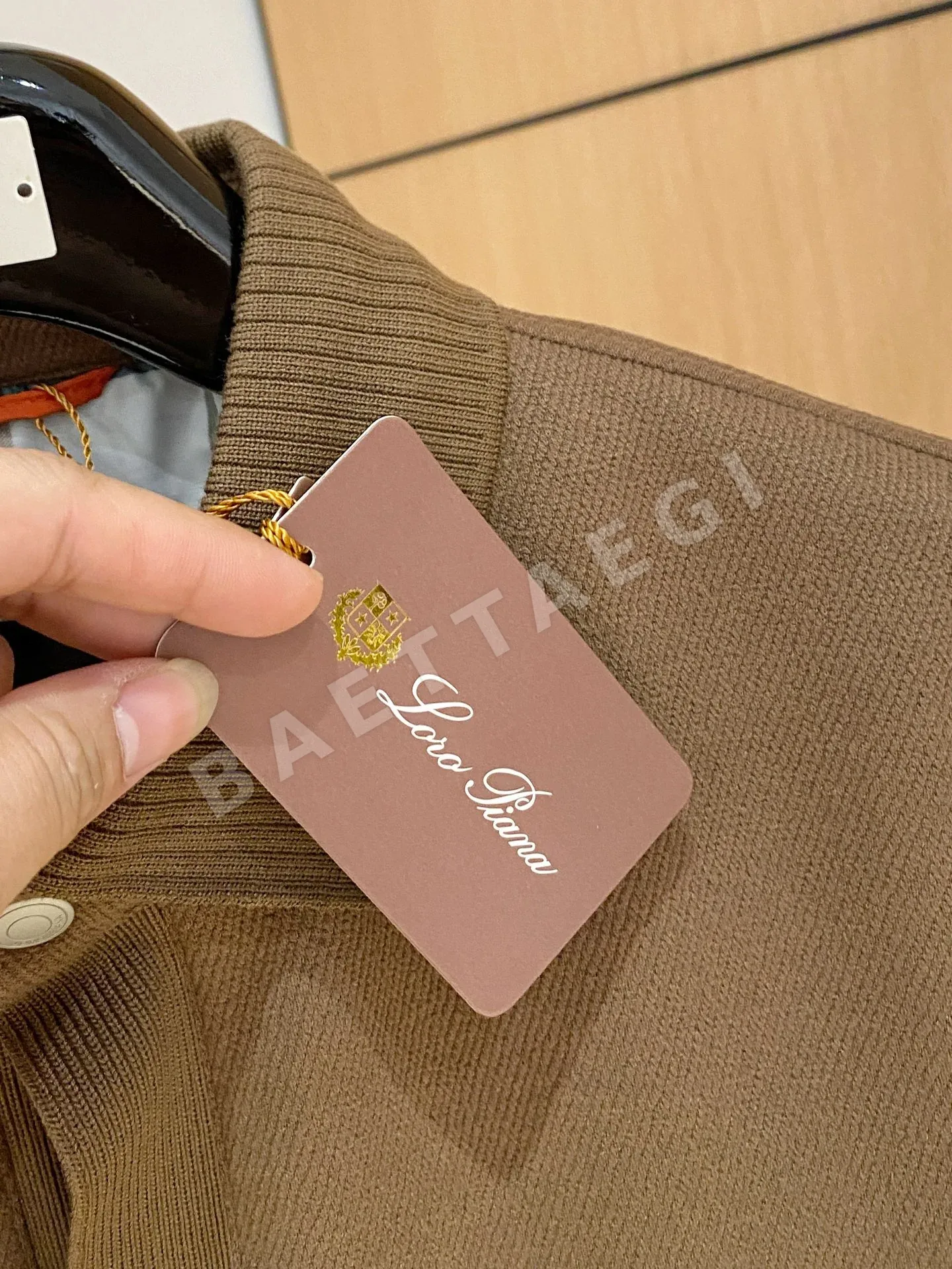 로로피아나 남성 자켓 상세 이미지 4