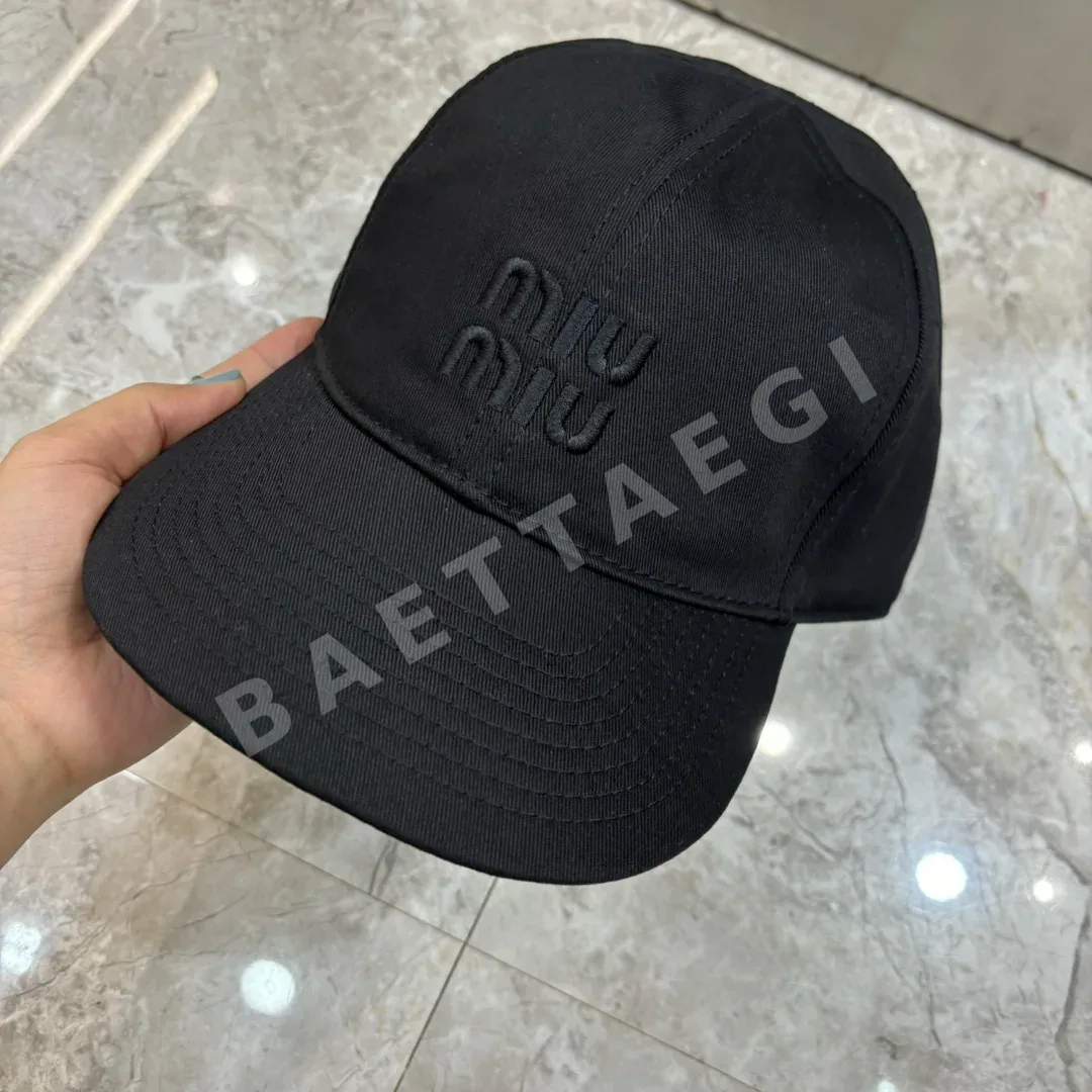 미우미우 드로스트링 야구모자 상세 이미지 4