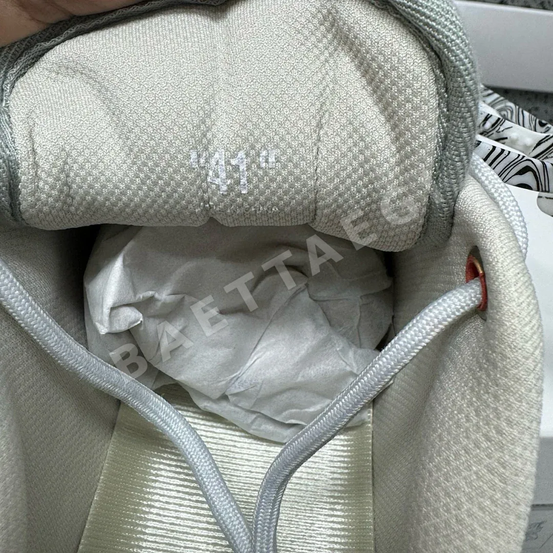 오프화이트 오디세이 2000 202422 Off White Odsy-2000 Green Arrow 상세 이미지 2