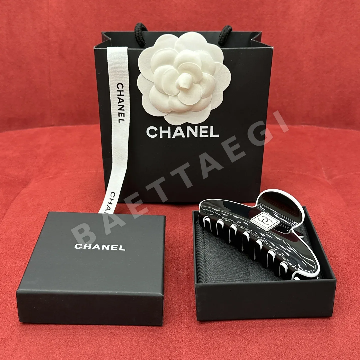 샤넬 스퀘어 더블 C 웨이브 헤어클립 상세 이미지 9