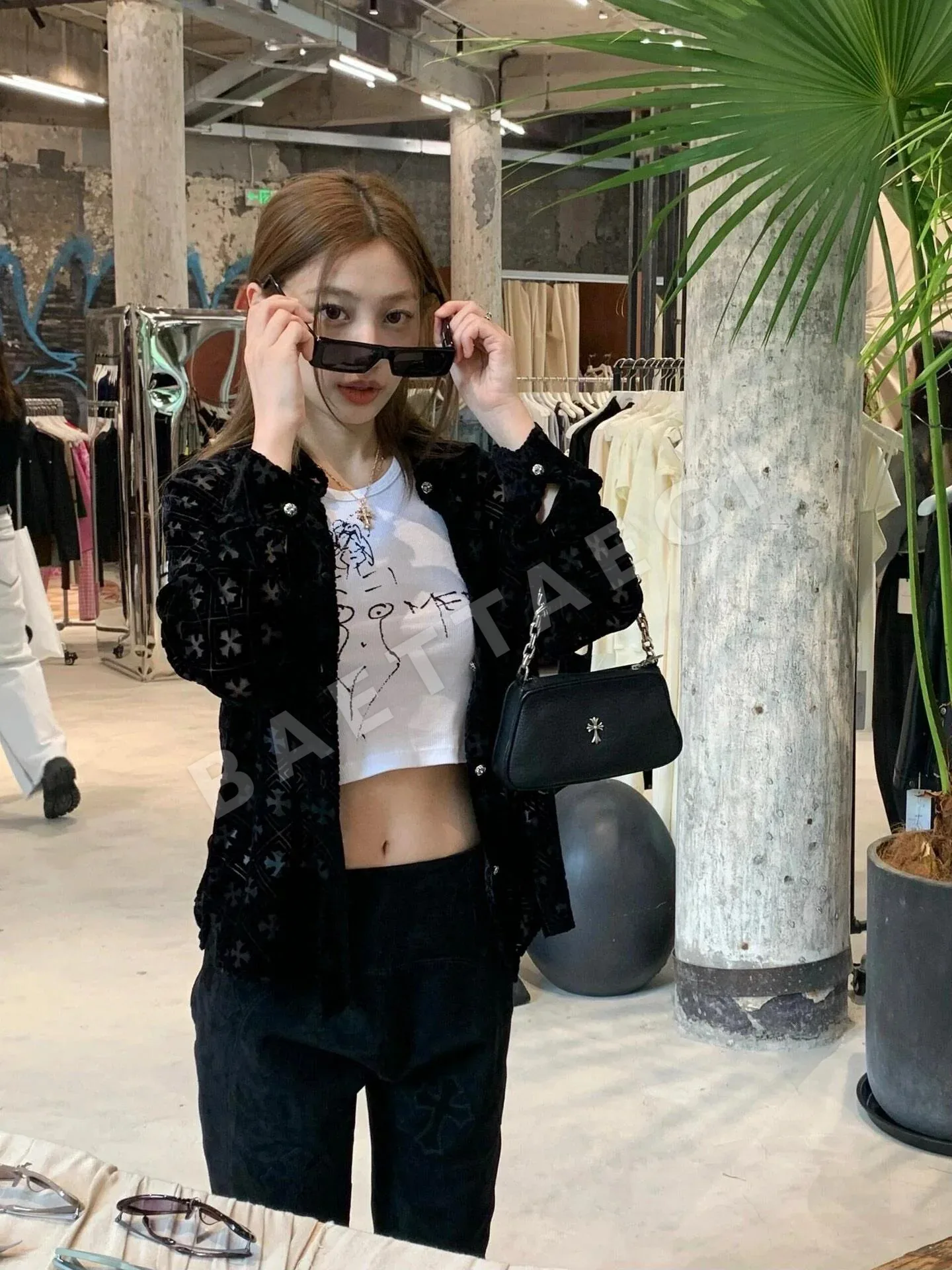 크롬하츠 블랙 벨벳 긴팔 셔츠 상세 이미지 7