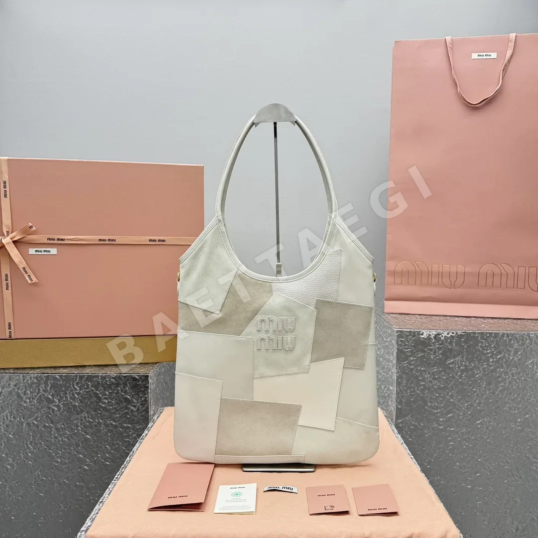미우미우 패치워크 토트백 68165