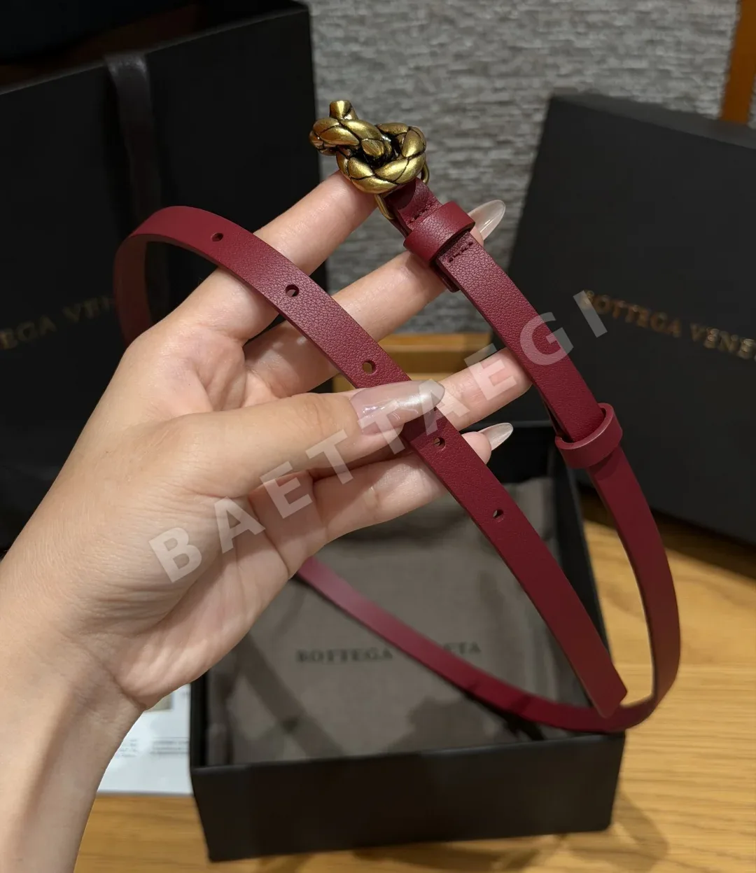 보테가베네타 미니노트 소가죽 벨트 상세 이미지 4
