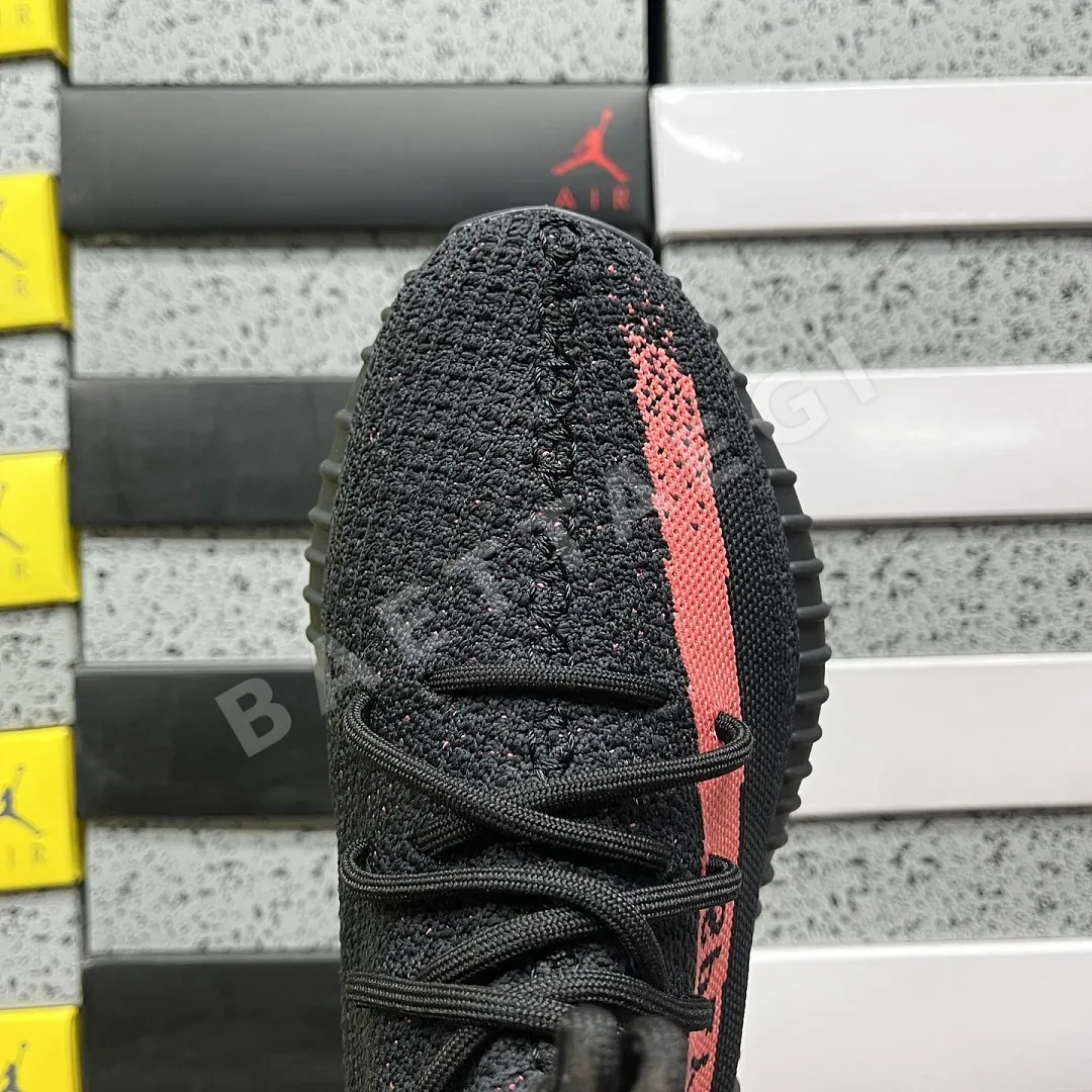 아디다스 [XQ] 이지 부스트 350 V2 BY9612 200763 Adidas Yeezy Boost 350 V2 Core Black Red 상세 이미지 5