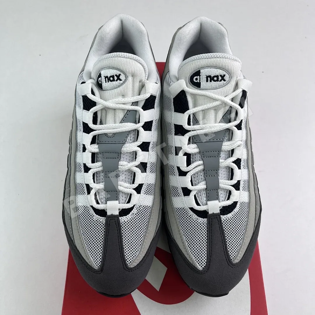 나이키 [GX] 에어 맥스 95 OG AT2865-003 201226 Nike Air Max 95 OG Black Anthracite 상세 이미지 4