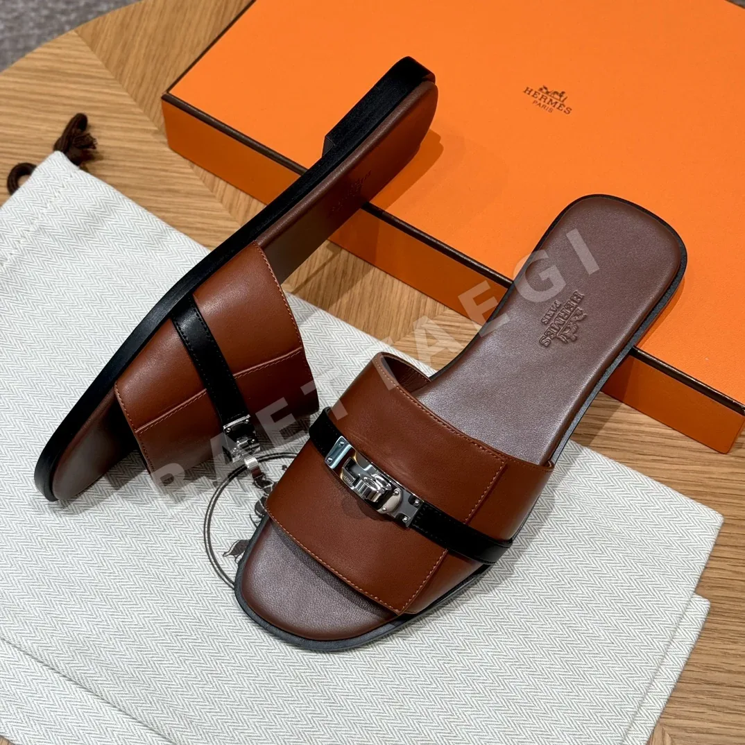 에르메스 줄리아 샌들 Saddle Red Calfskin 실버 금장 상세 이미지 4