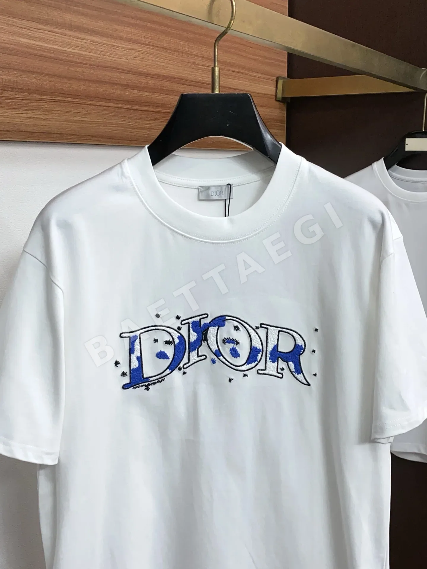 디올 남성 코튼 크루넥 반팔 티셔츠 상세 이미지 2