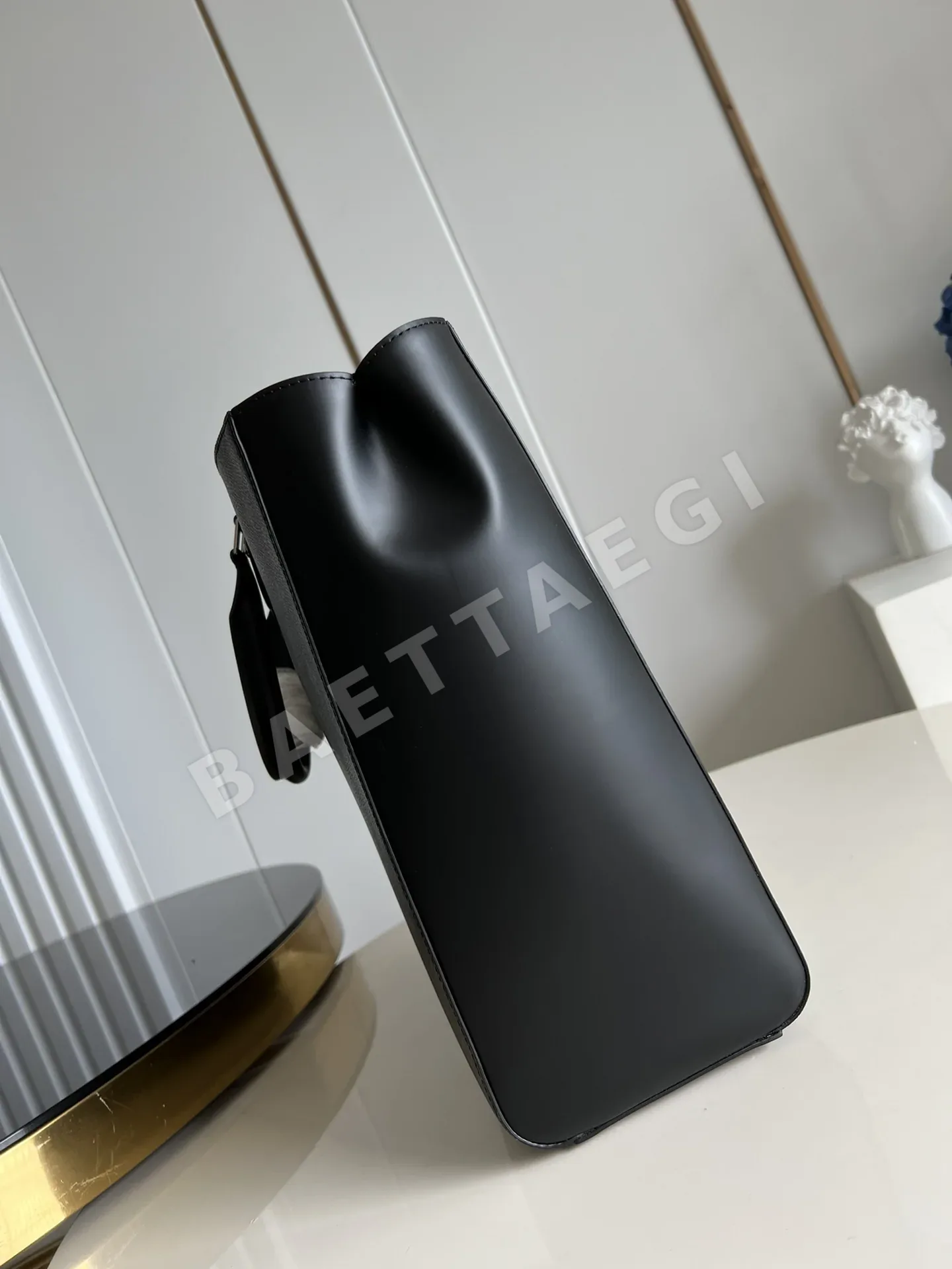 루이비통 그랑 삭 모노그램 이클립스 브리프케이스 가방 M44733 상세 이미지 4