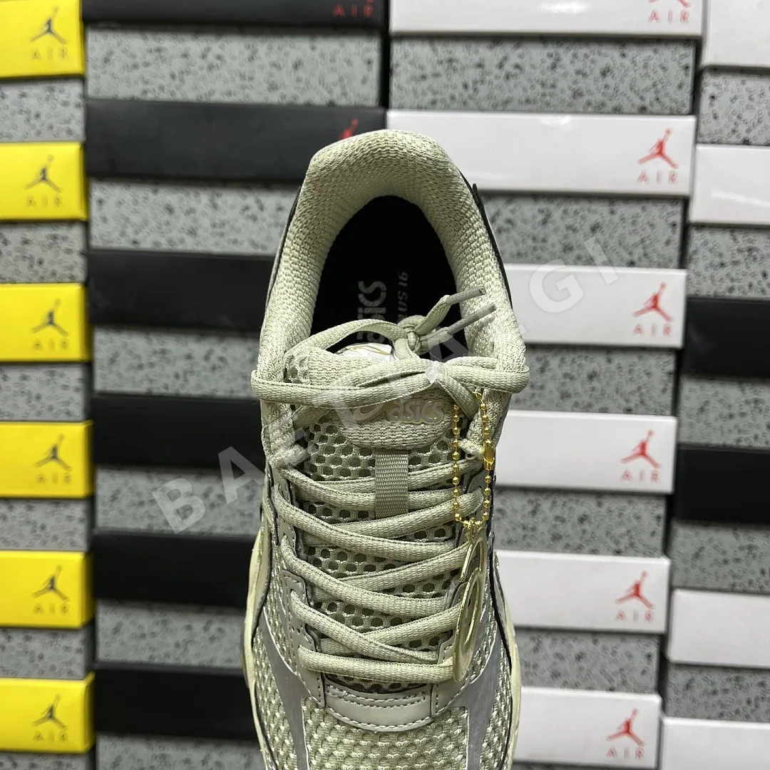 아식스 [WZ] 젤 큐뮬러스 16 1203A733-300 200409 Asics Gel-Cumulus 16 Dried Leaf Green 상세 이미지 6