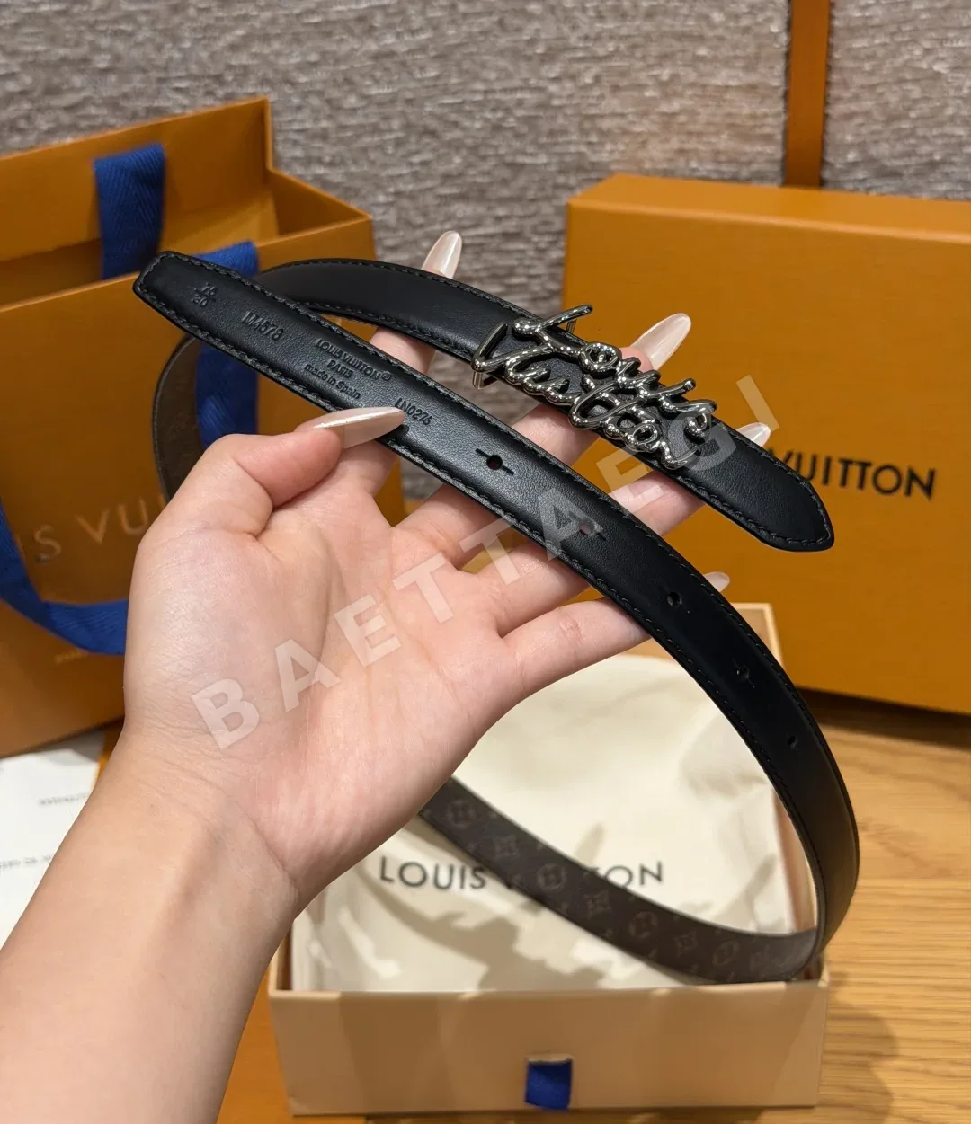 루이비통 스크립트 20mm 리버시블 벨트 상세 이미지 6