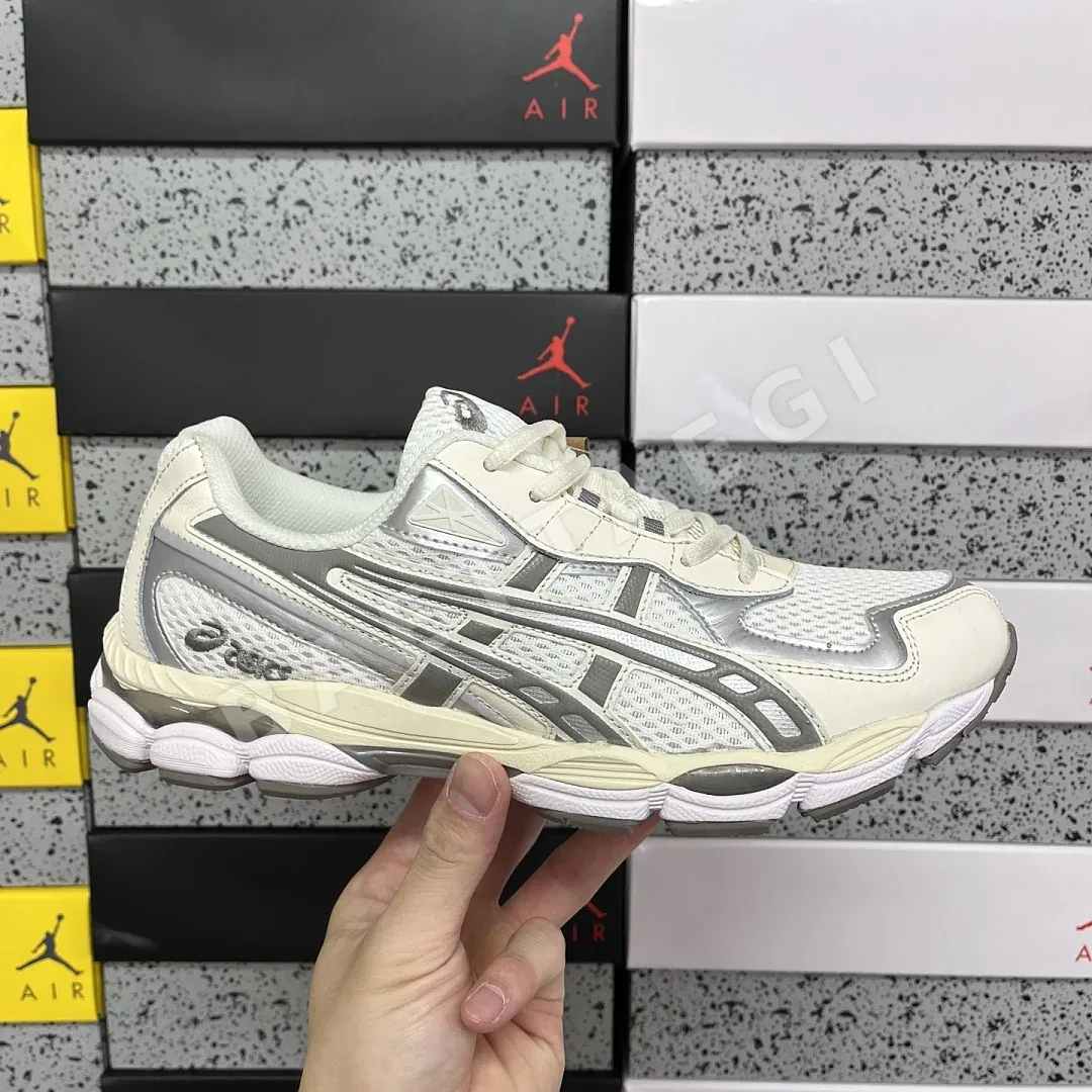 아식스 [M] 젤 NYC 2055 1203A542-250 200499 Asics Gel-NYC 2055 Cream Steel 상세 이미지 9