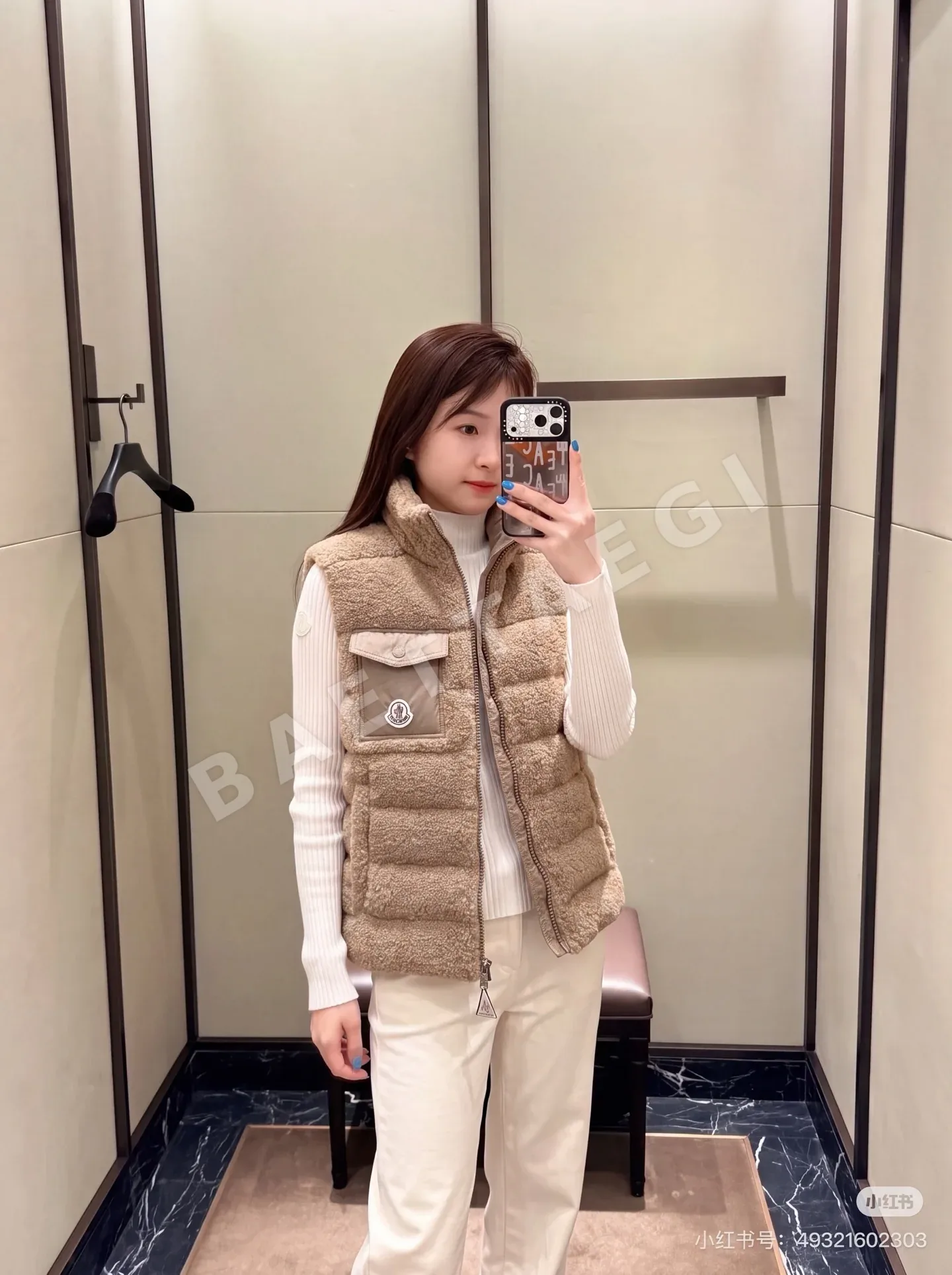몽클레르 테디베어 플리스 울 다운 여성 조끼 상세 이미지 8