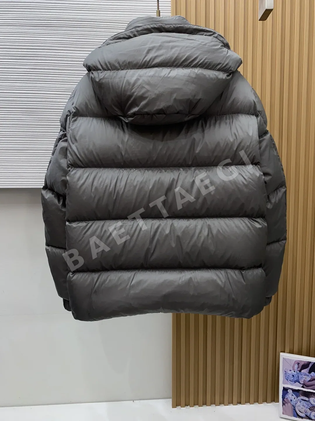 몽클레르 마얀 남성 다운 패딩 상세 이미지 12
