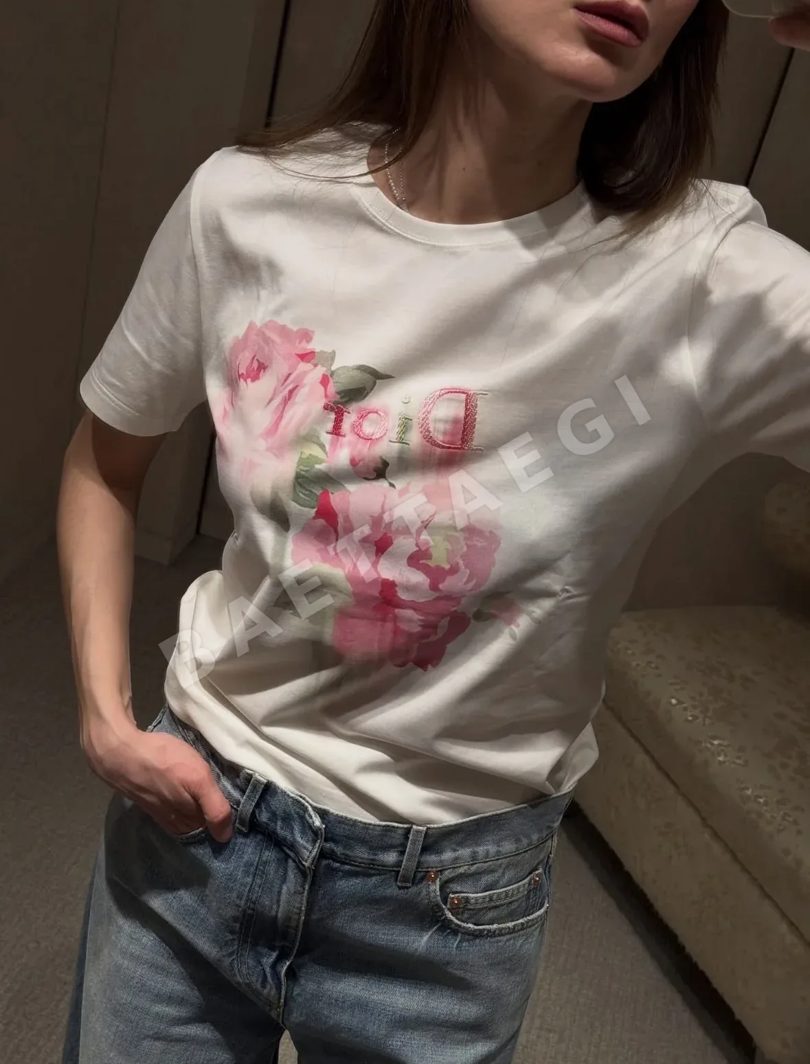 디올 수채화 장미 프린트 여성 반팔 티셔츠 상세 이미지 3