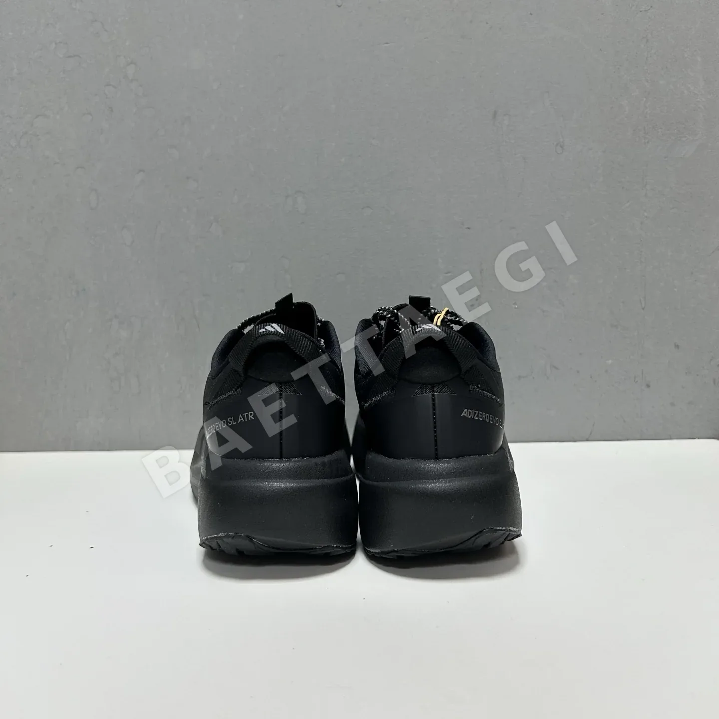 아디다스 신발 157703 Adidas Sneakers 상세 이미지 2