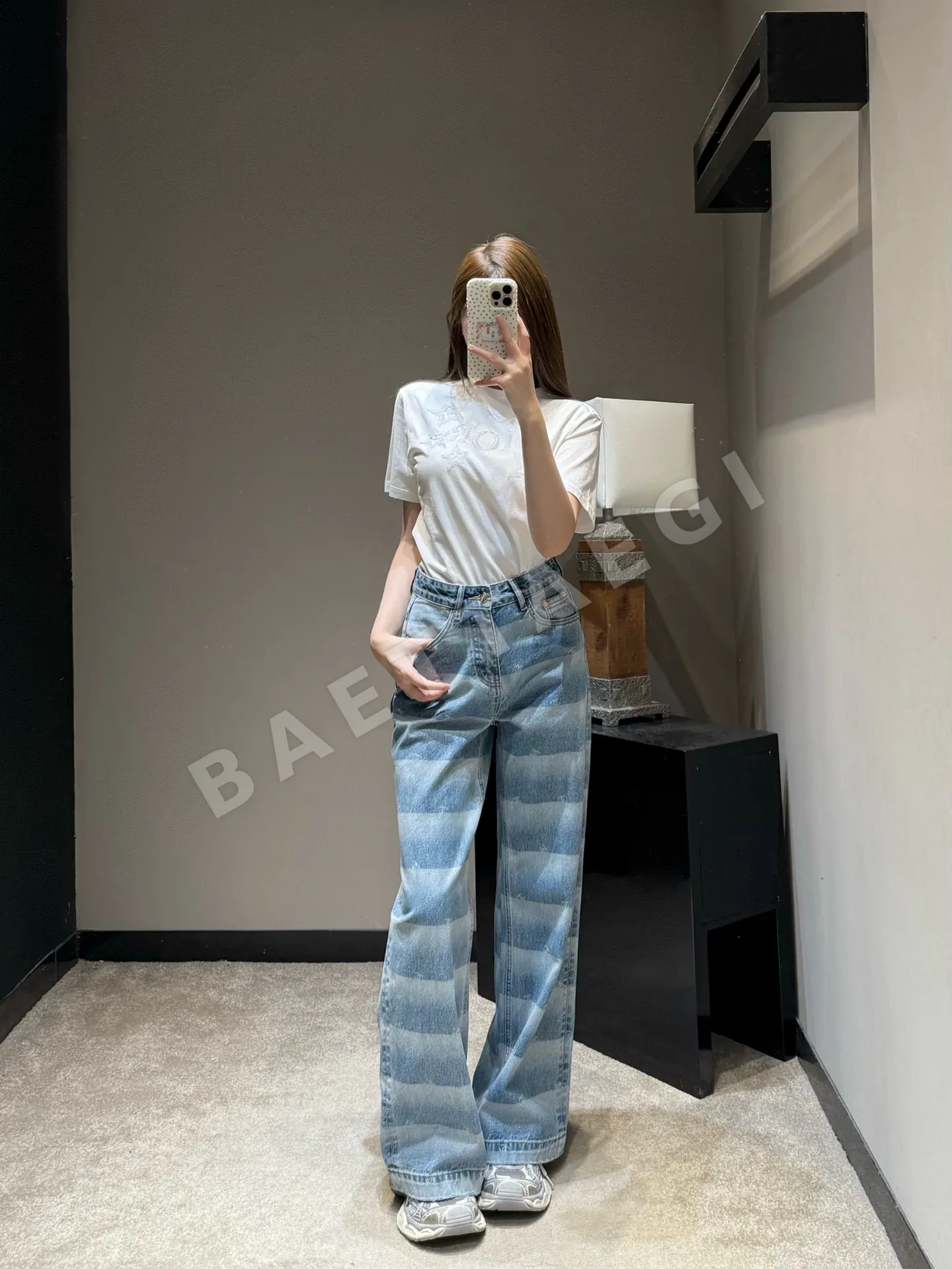 디올 여성 반팔 상세 이미지 4
