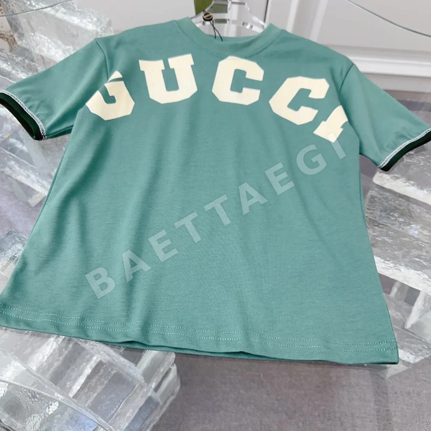 구찌 GU 2026 早春子供用新作半袖Tシャツ、フロッキープリントとオリジナル品質、230gヘビーウェイト生地 Gucci 상세 이미지 5