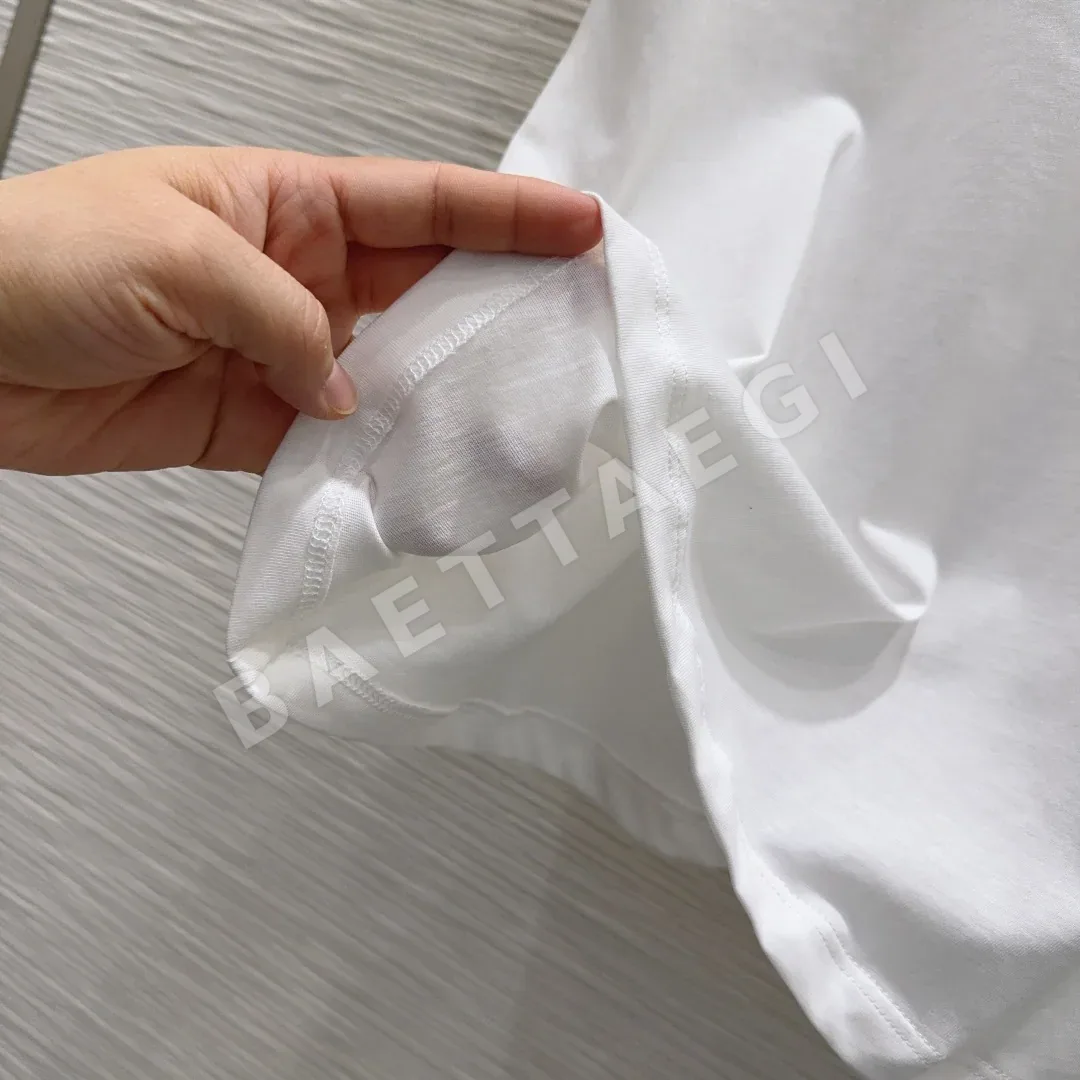 디올 여성 레귤러 핏 반팔 티셔츠 상세 이미지 6