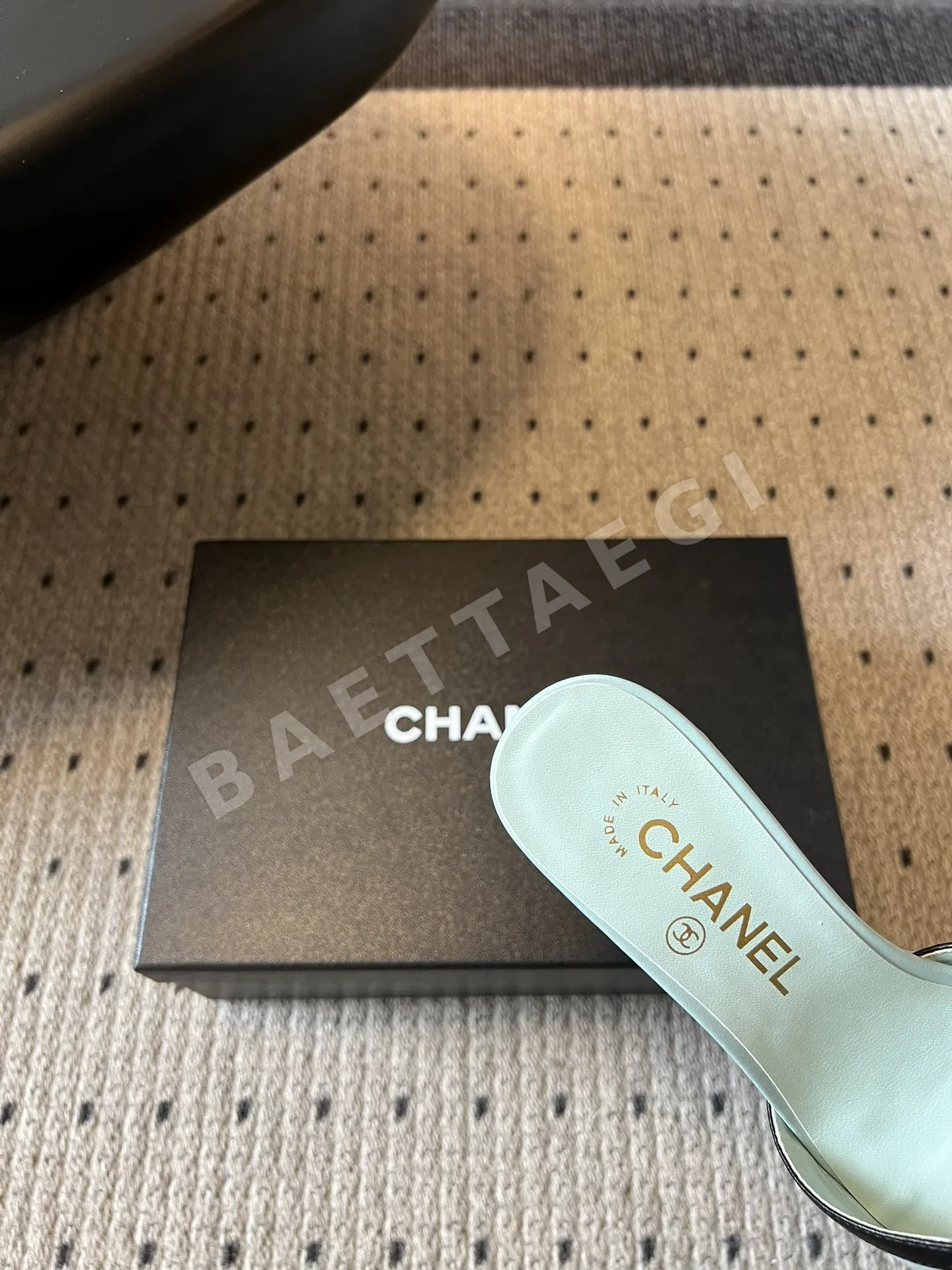 샤넬 더블 C 버클 로우힐 슬라이더 상세 이미지 8