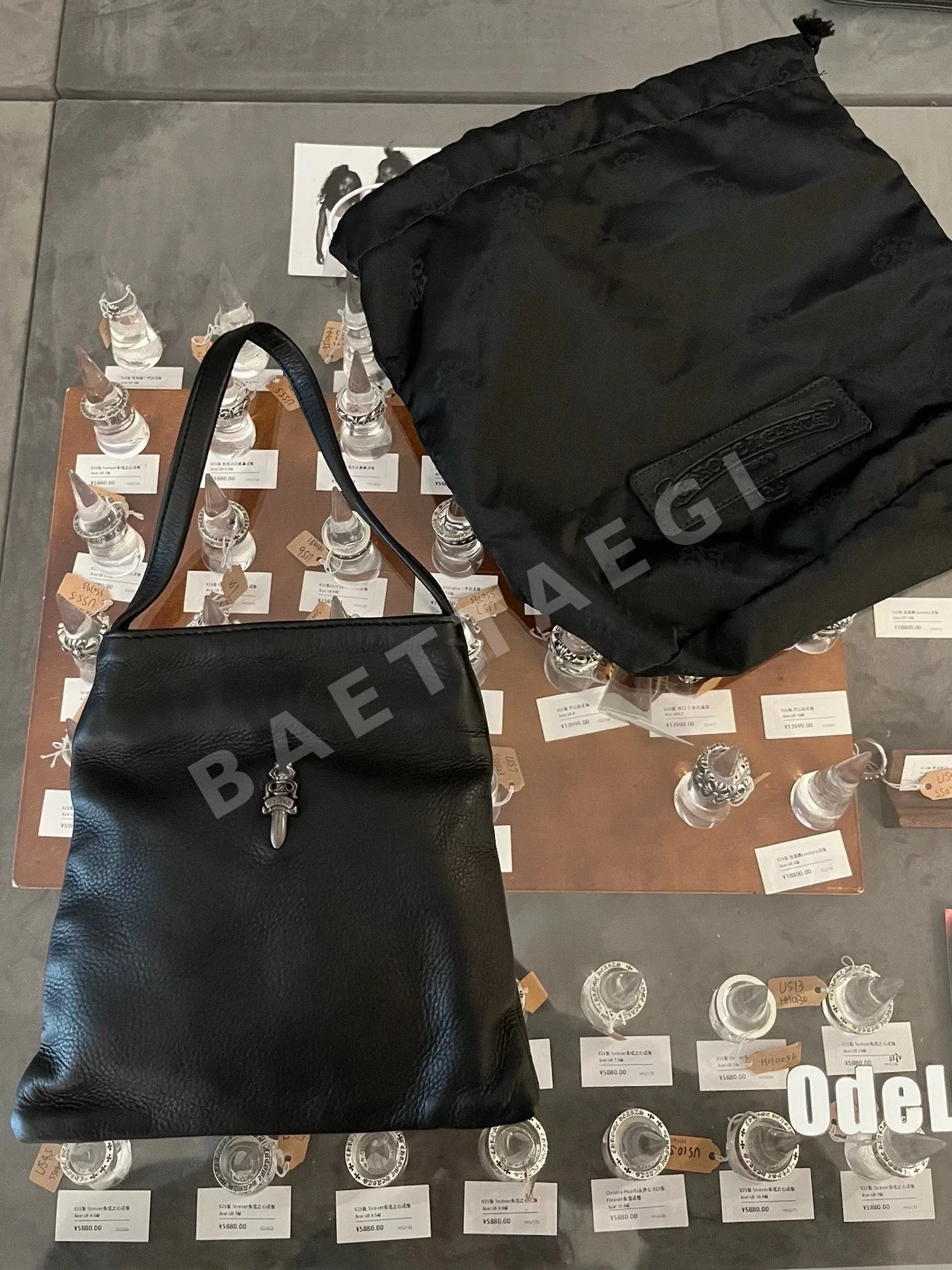 크롬하츠 드라큘라 마작 소가죽 핸드백 상세 이미지 3