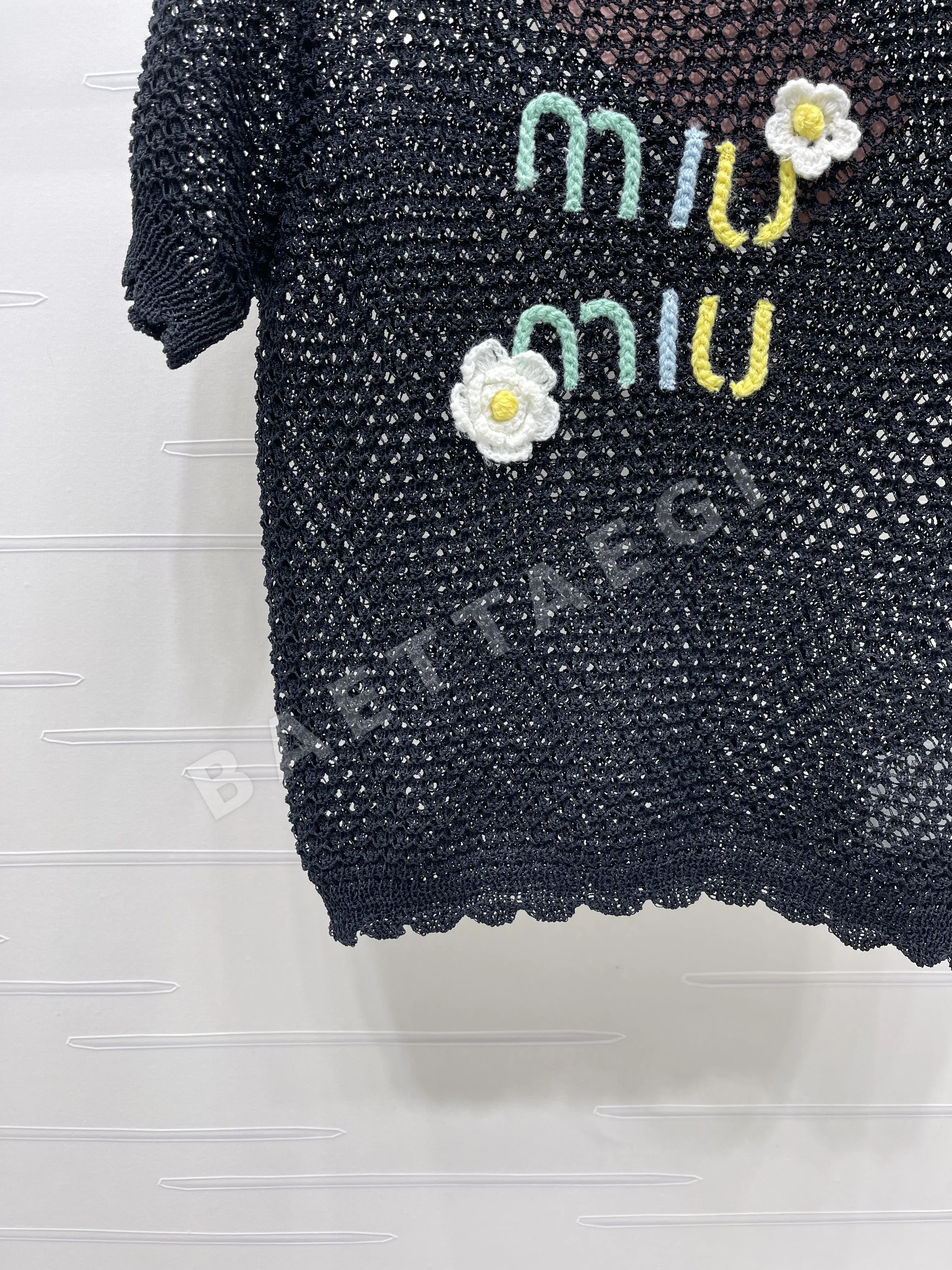 미우미우 레이스 트림 시스루 니트 반팔 탑 상세 이미지 14