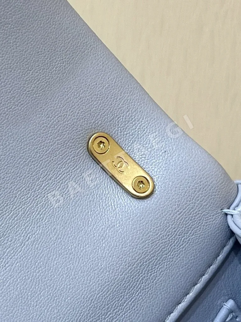 샤넬 진주 장식 스퀘어 숄더백 상세 이미지 9