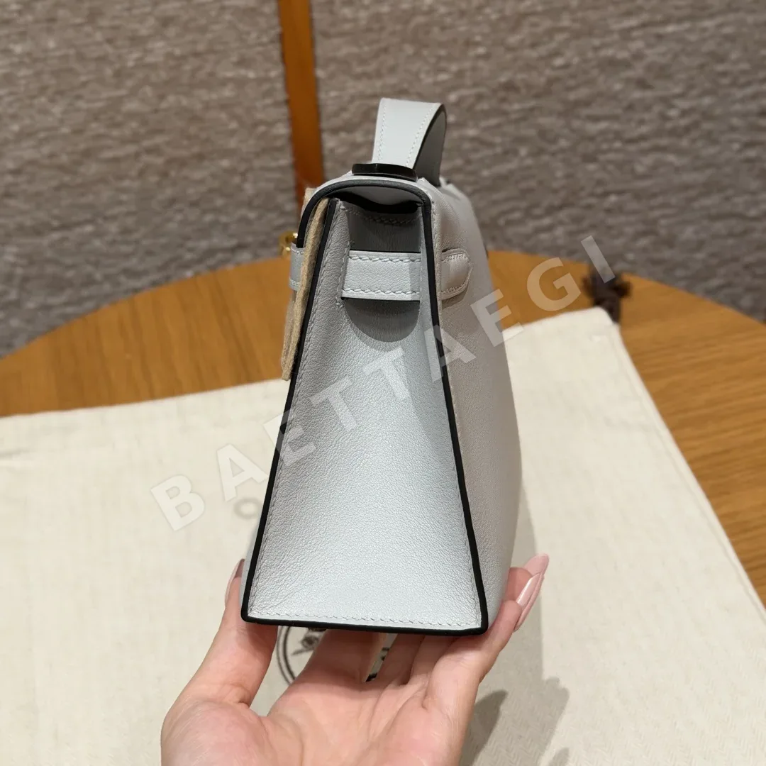 에르메스 켈리 연한 파랑 미니 포치 가방 상세 이미지 4